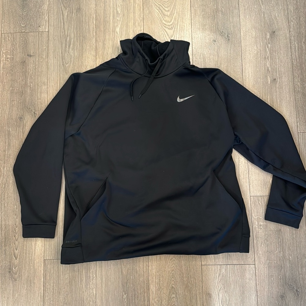 3XL NWOT Nike Men’s Therma Hoodie